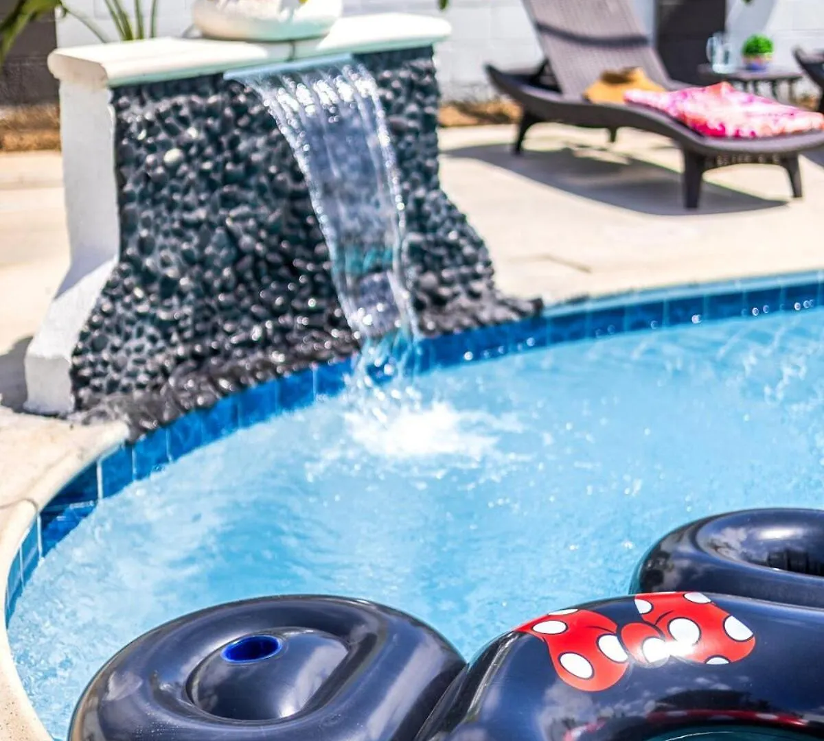 Stylish 5 Bedroom Villa With Pool Near Disney - Luxury Family Retreat Анахайм