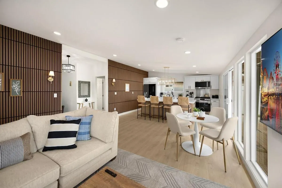 אנהיים Stylish 5 Bedroom Villa With Pool Near Disney - Luxury Family Retreat 0*,